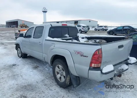 2008 Toyota Tacoma Base V6 z USA, uszkodzony, nr VIN 3TMMU52N18M006085